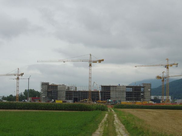 Neuendorf, Solothurn > Logistikcenter Ost-Halle 5, Migros